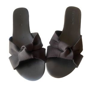 Rothy’s knot Tie Sandals Black Sz 8.5